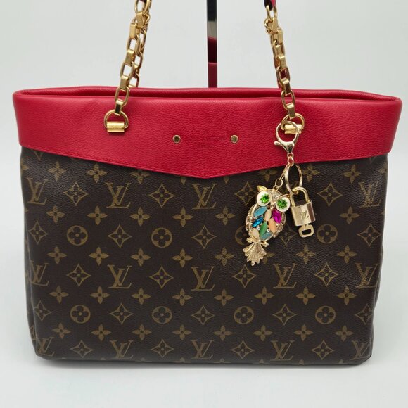 100% Auth Louis Vuitton Lock & Key with unbranded Bagcharm, Keycharm, Keychain - Picture 3 of 10